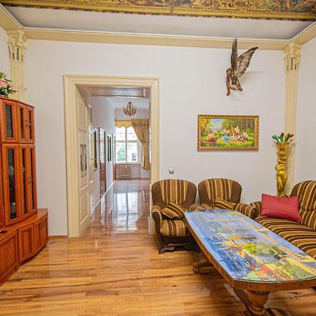 The Grand Royal 3Bdr Heart Of Old Town Apartment Прага Екстериор снимка