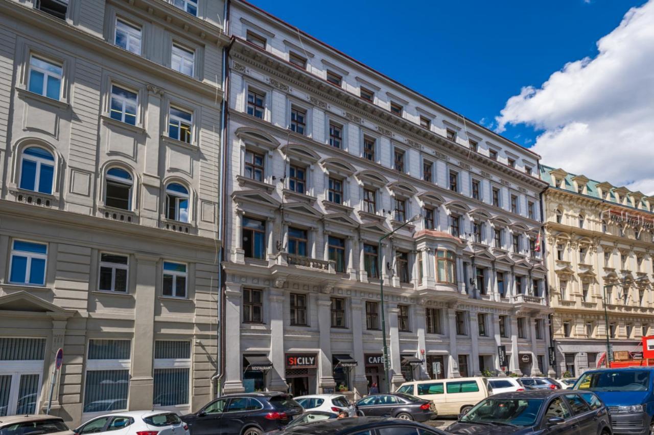 The Grand Royal 3Bdr Heart Of Old Town Apartment Прага Екстериор снимка