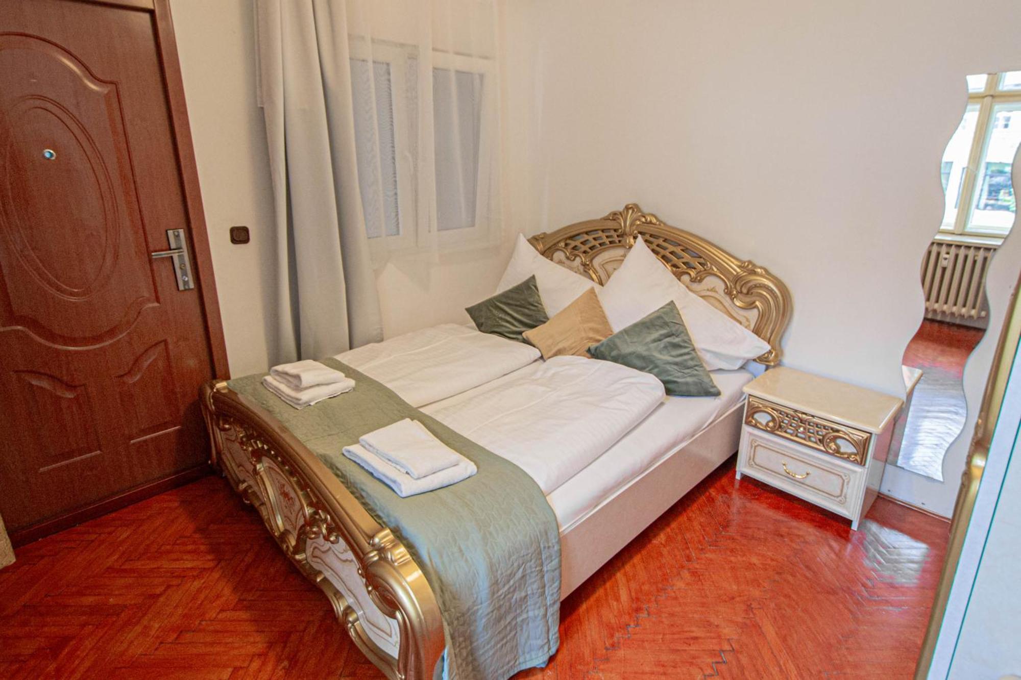 The Grand Royal 3Bdr Heart Of Old Town Apartment Прага Екстериор снимка