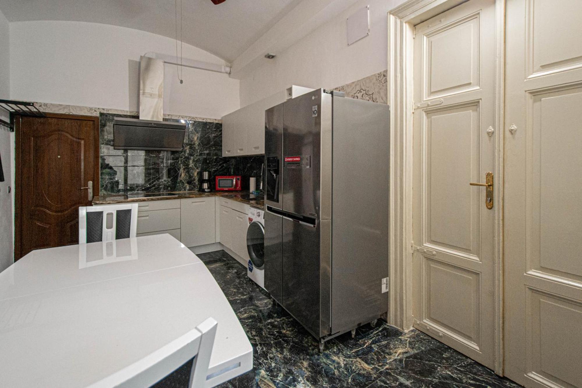The Grand Royal 3Bdr Heart Of Old Town Apartment Прага Екстериор снимка
